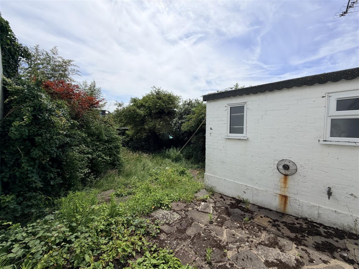 Images for Carlisle Gardens, Ilford