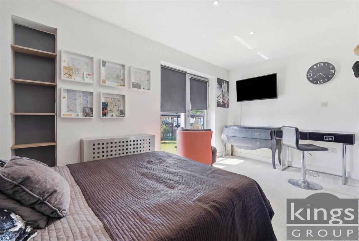 Images for Greenfinch Way, Newhall, Harlow