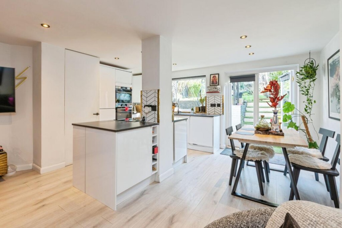 Images for Dunsmure Road, London