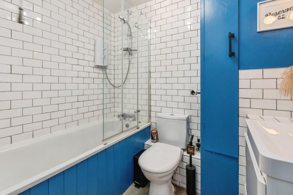 Images for Dunsmure Road, London