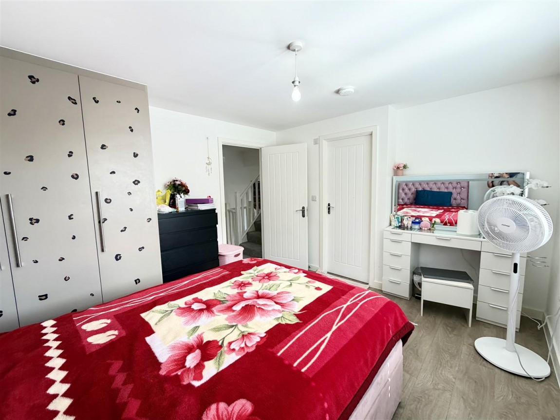 Images for Linnet Grove, Harlow