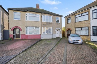 Paternoster Close, Waltham Abbey
