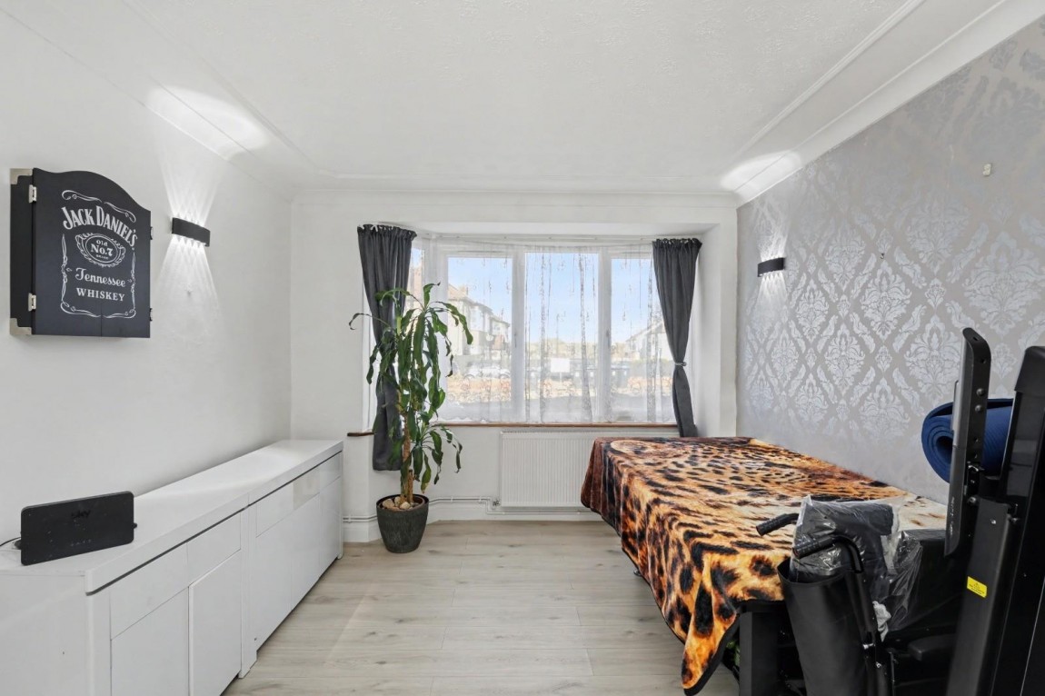 Images for Paternoster Close, Waltham Abbey