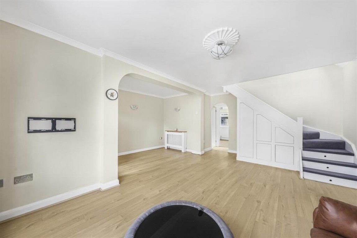 Images for Drysdale Avenue, Chingford
