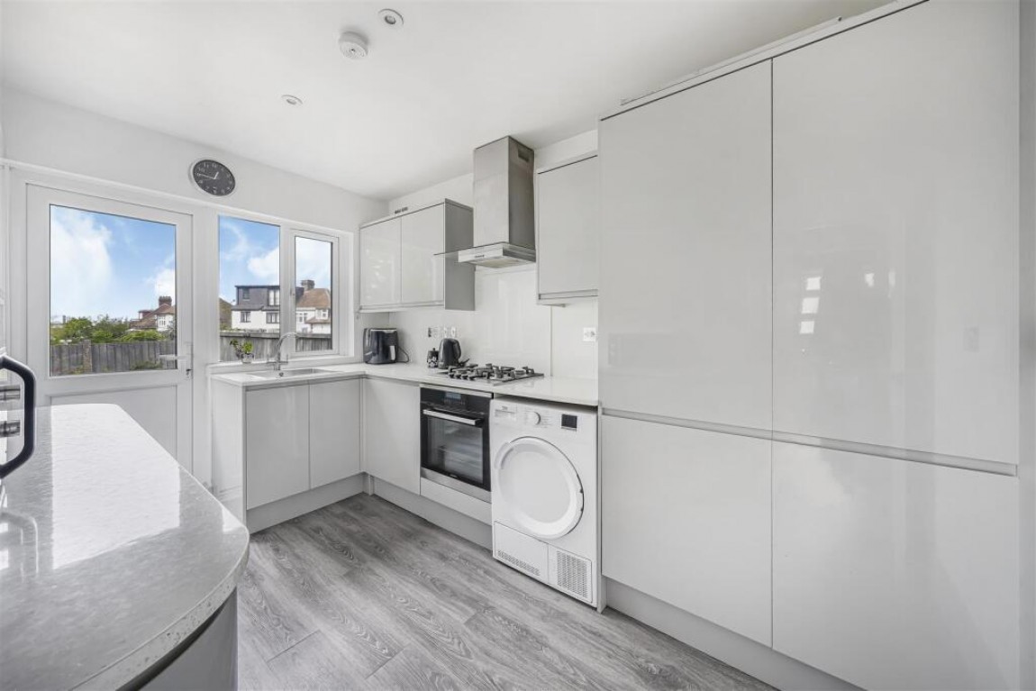 Images for Drysdale Avenue, Chingford