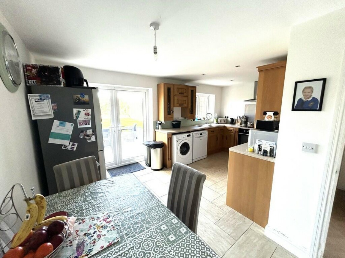 Images for Monkswood Avenue, Waltham Abbey
