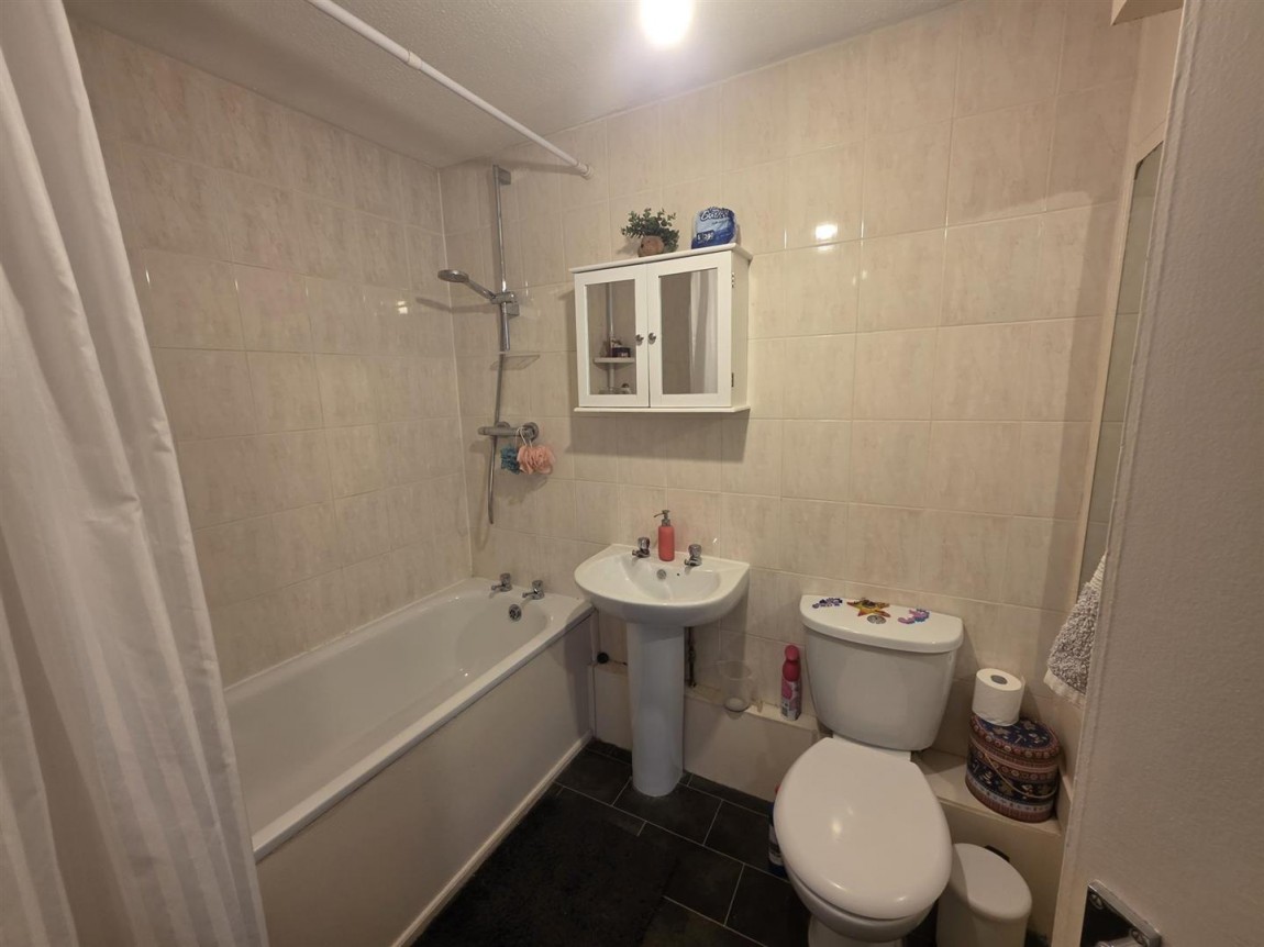 Images for Badburgham Court, Waltham Abbey