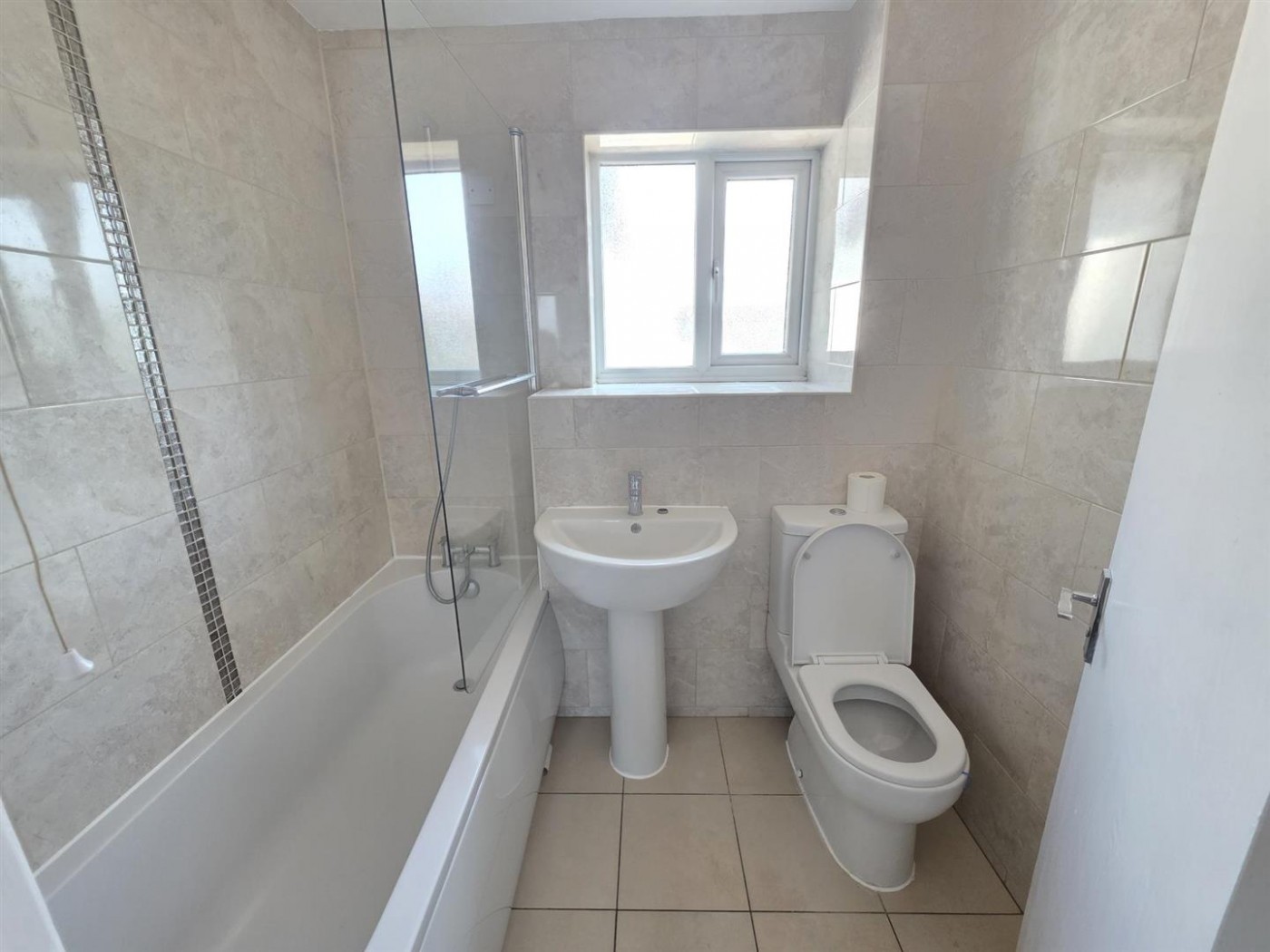 Images for Horseshoe Close, Waltham Abbey
