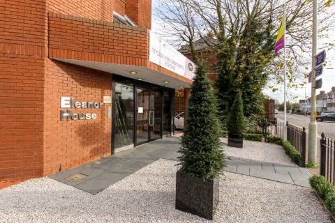 Eleanor Cross Road, Waltham Cross - EAID:KingsGroupApi2020, BID:30208-5