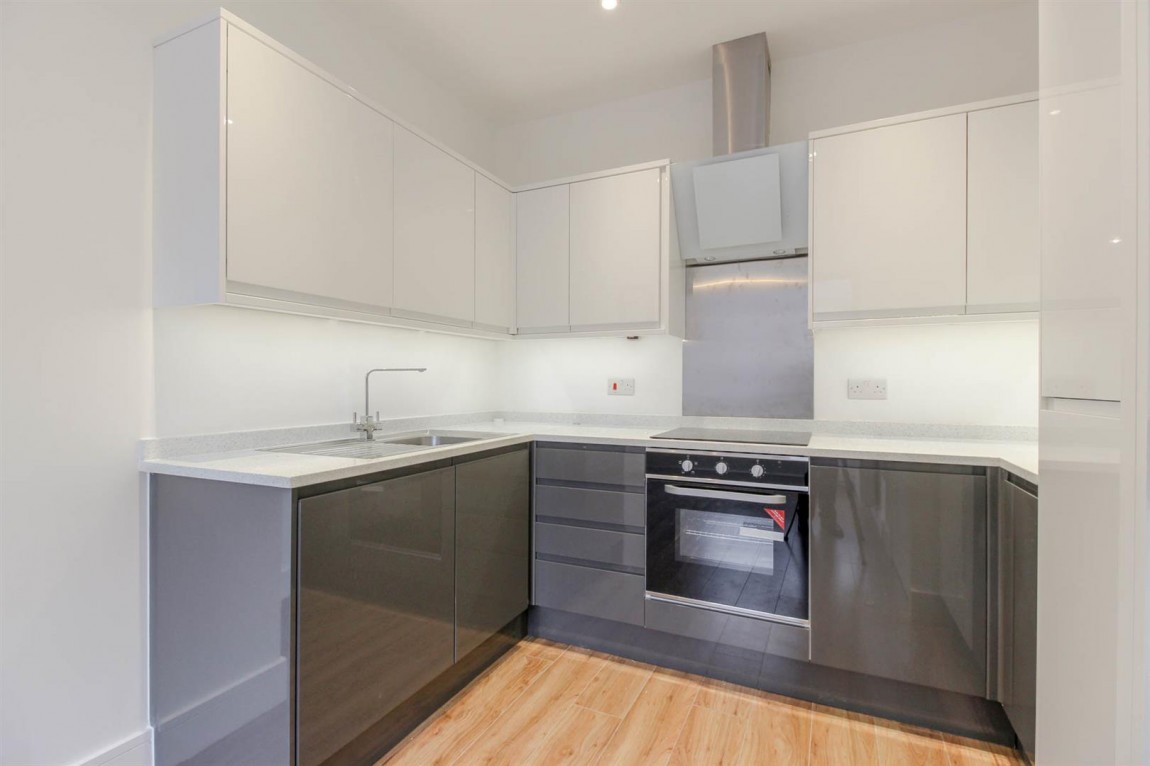 Images for Eleanor Cross Road, Waltham Cross