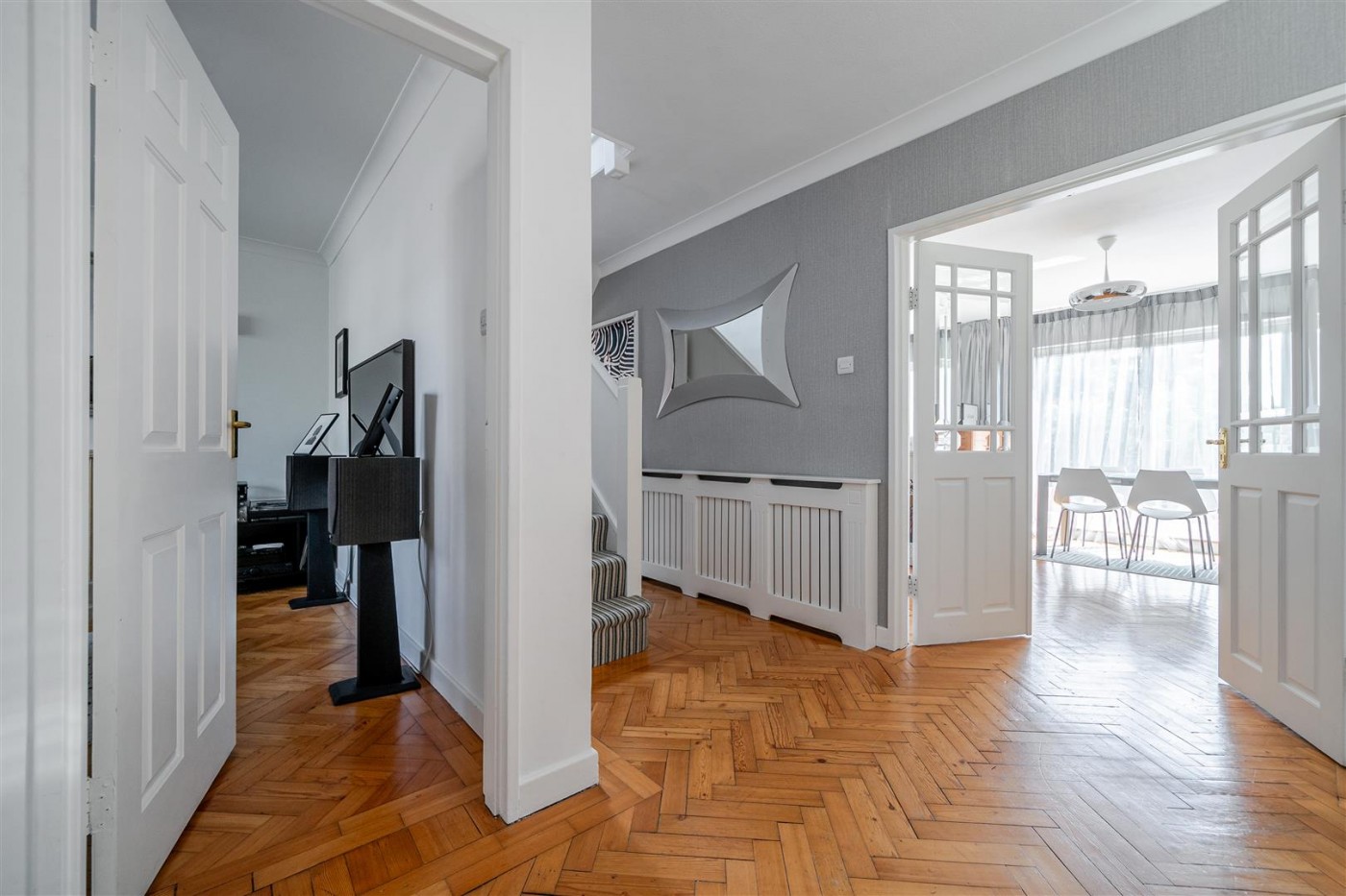 Images for Hadley Close, London