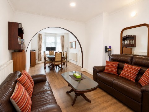 Francis Road, London - EAID:KingsGroupApi2020, BID:90993-1952