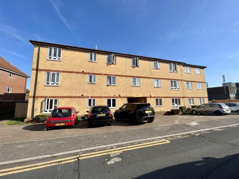 Round House Court, Hobbs Close - EAID:KingsGroupApi2020, BID:92431-1883