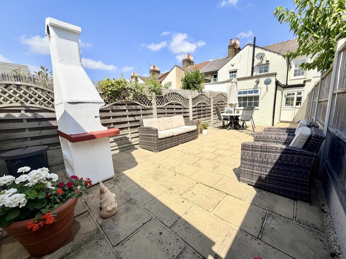 Images for Woollard Street, Waltham Abbey