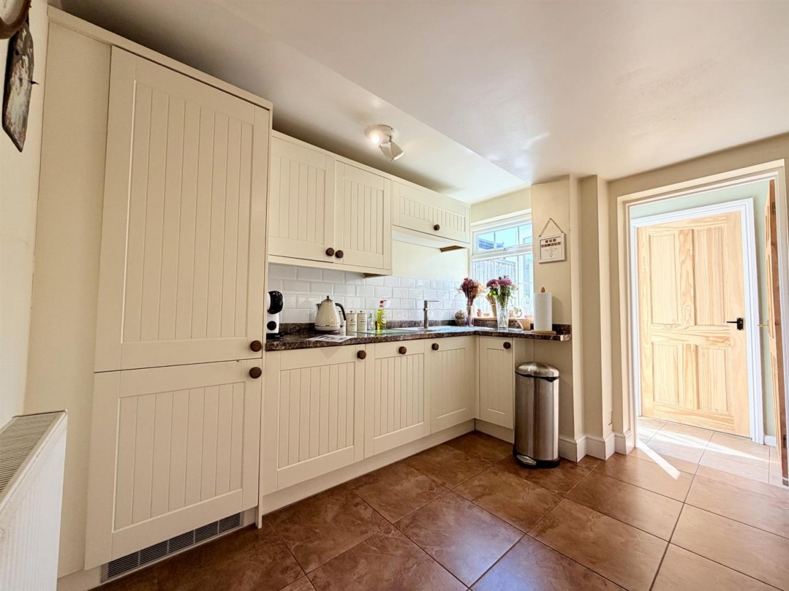 Images for Woollard Street, Waltham Abbey
