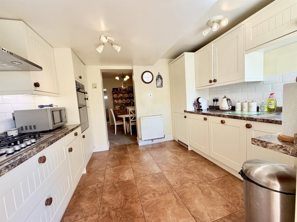 Images for Woollard Street, Waltham Abbey