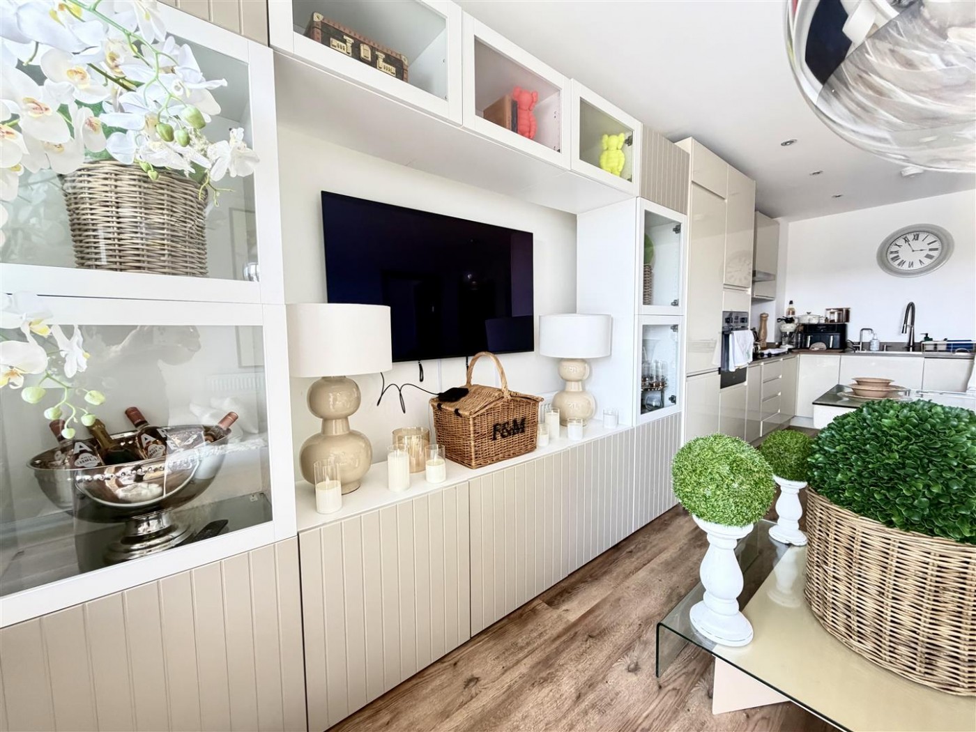 Images for Moore House, Edinburgh Gate