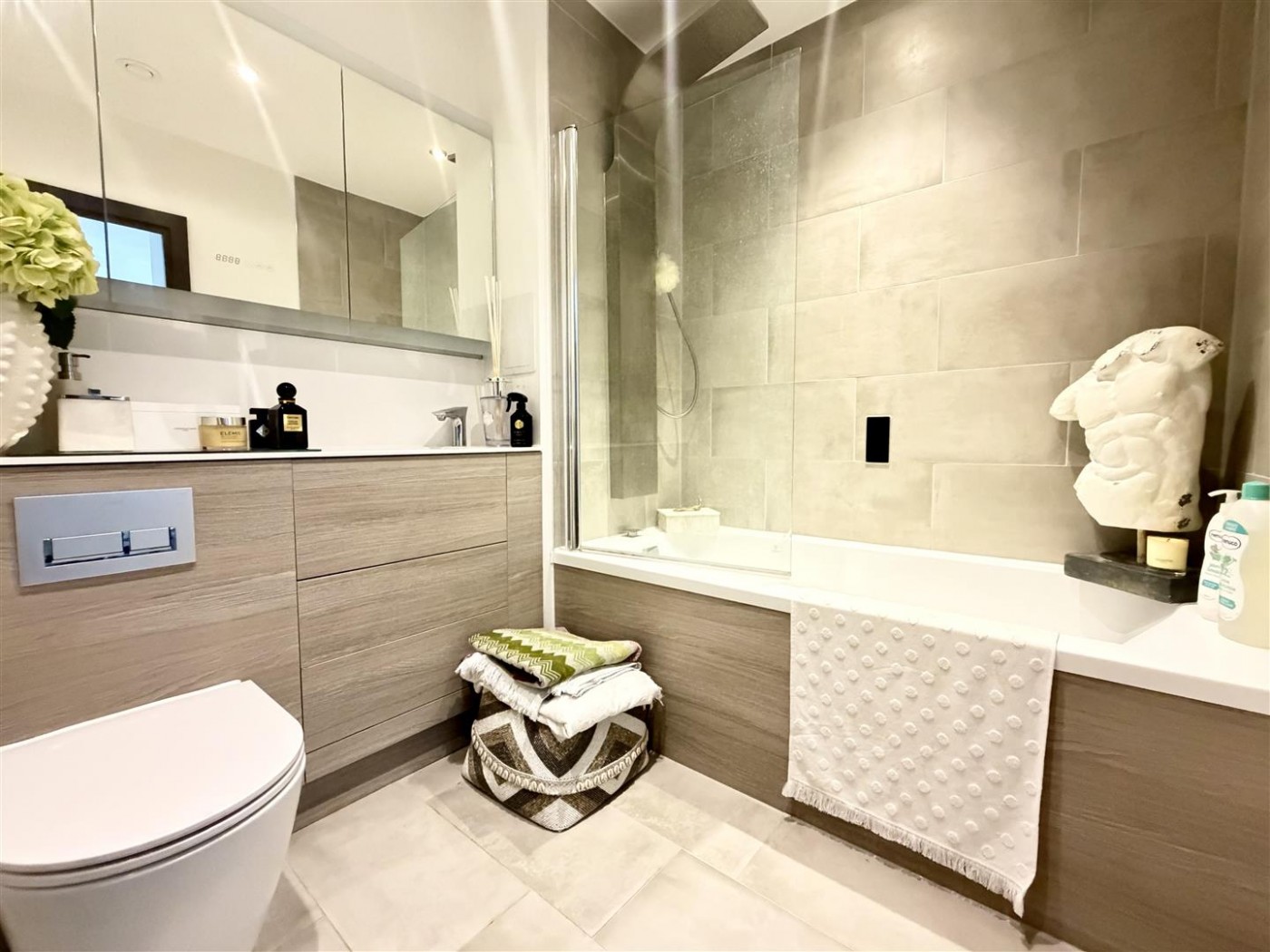 Images for Moore House, Edinburgh Gate