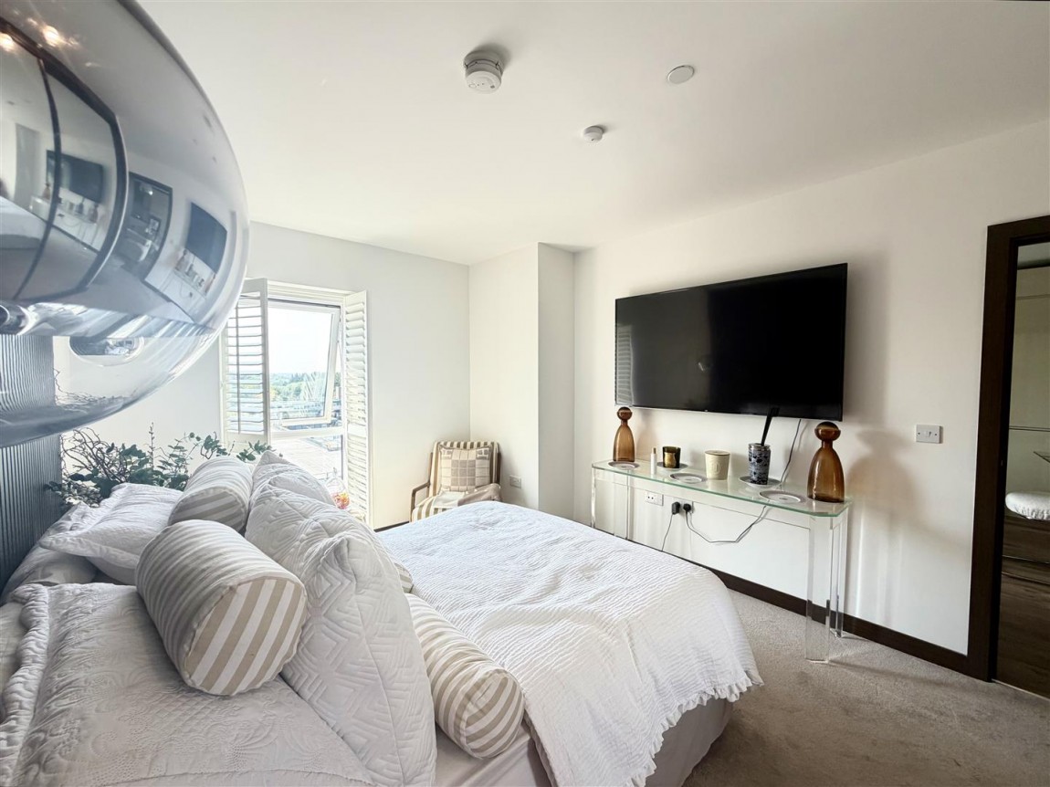 Images for Moore House, Edinburgh Gate