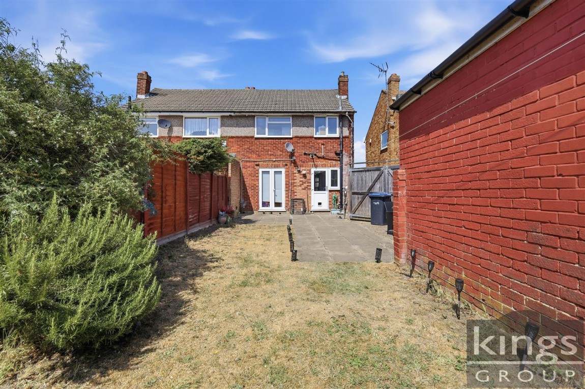 Images for Holmesdale, Waltham Cross