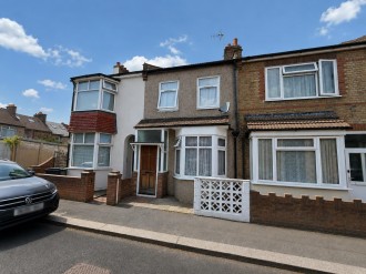 St Johns Road, Chingford