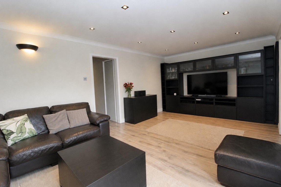 Images for Claremont, Cheshunt, Waltham Cross