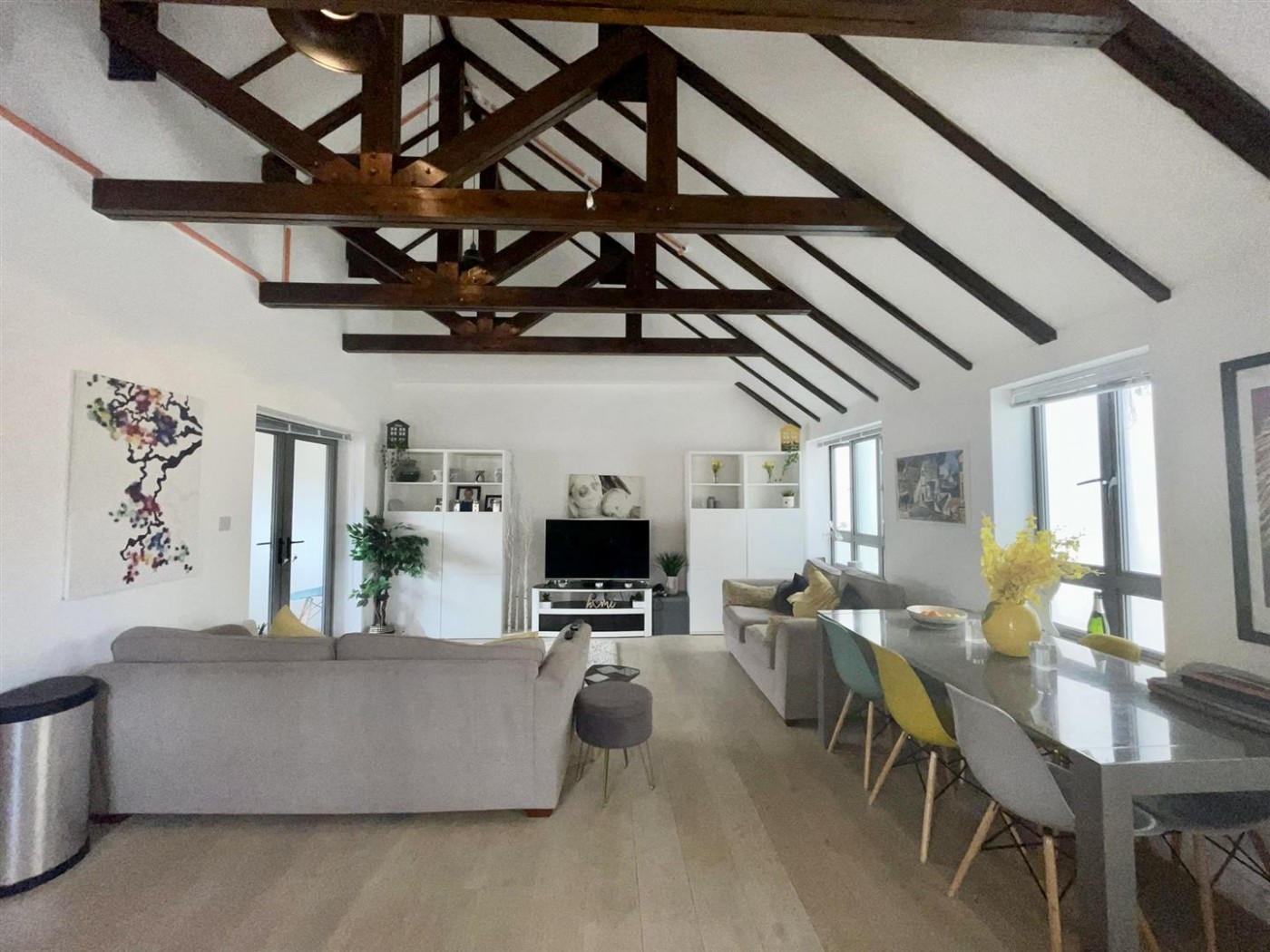 Images for Maidenhead Yard, Hertford