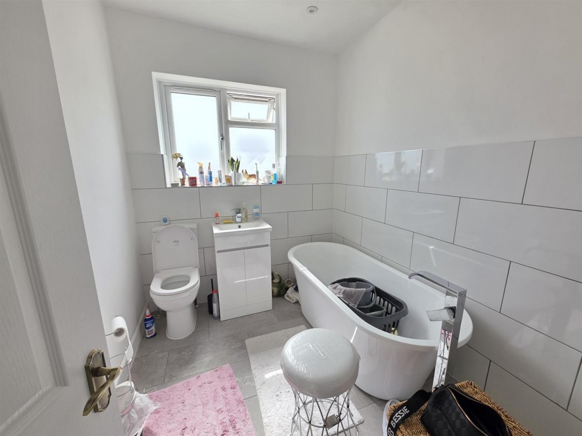 Images for Mount Avenue, London