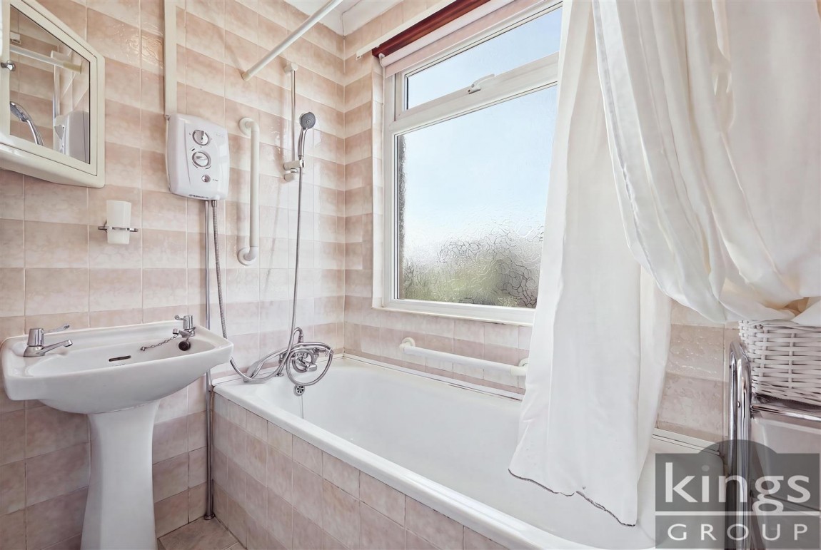 Images for Chailey Avenue, Enfield