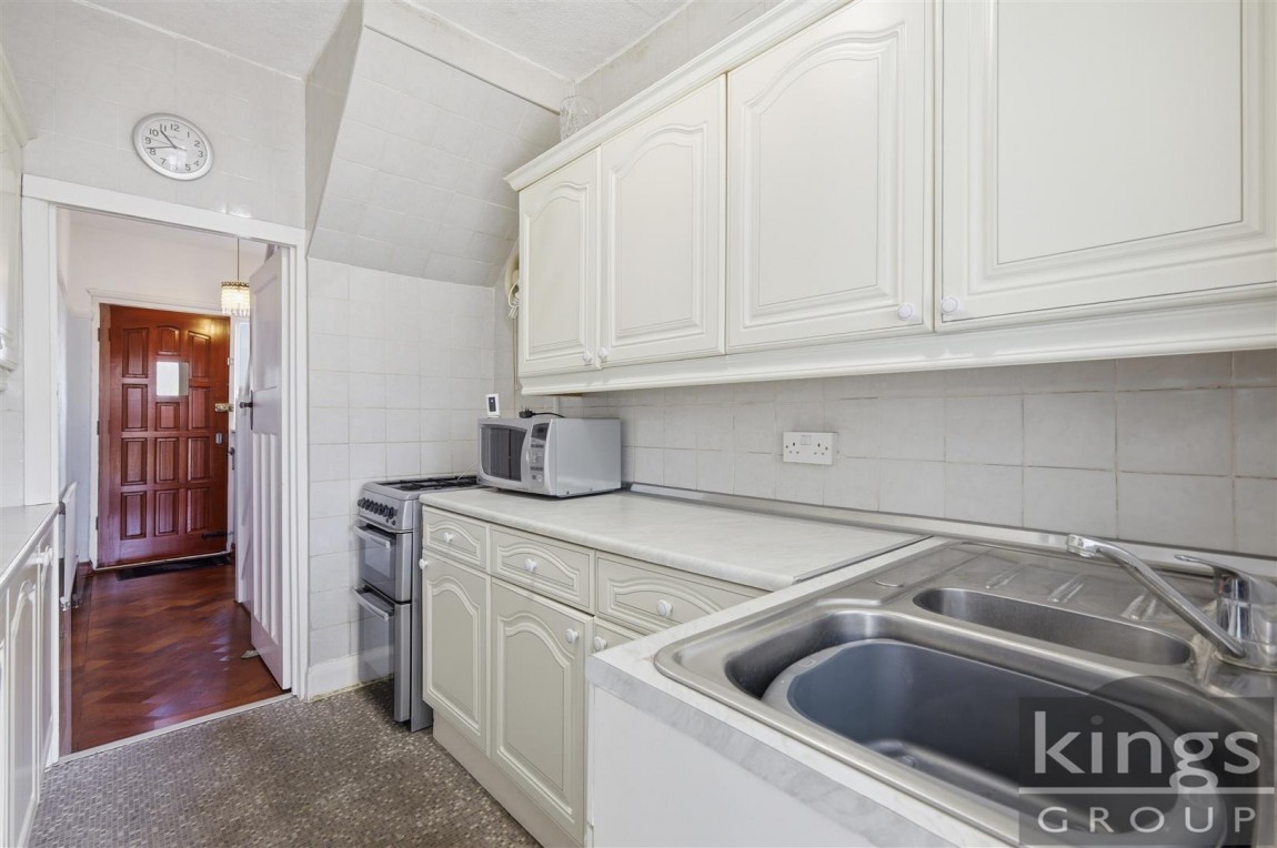 Images for Chailey Avenue, Enfield