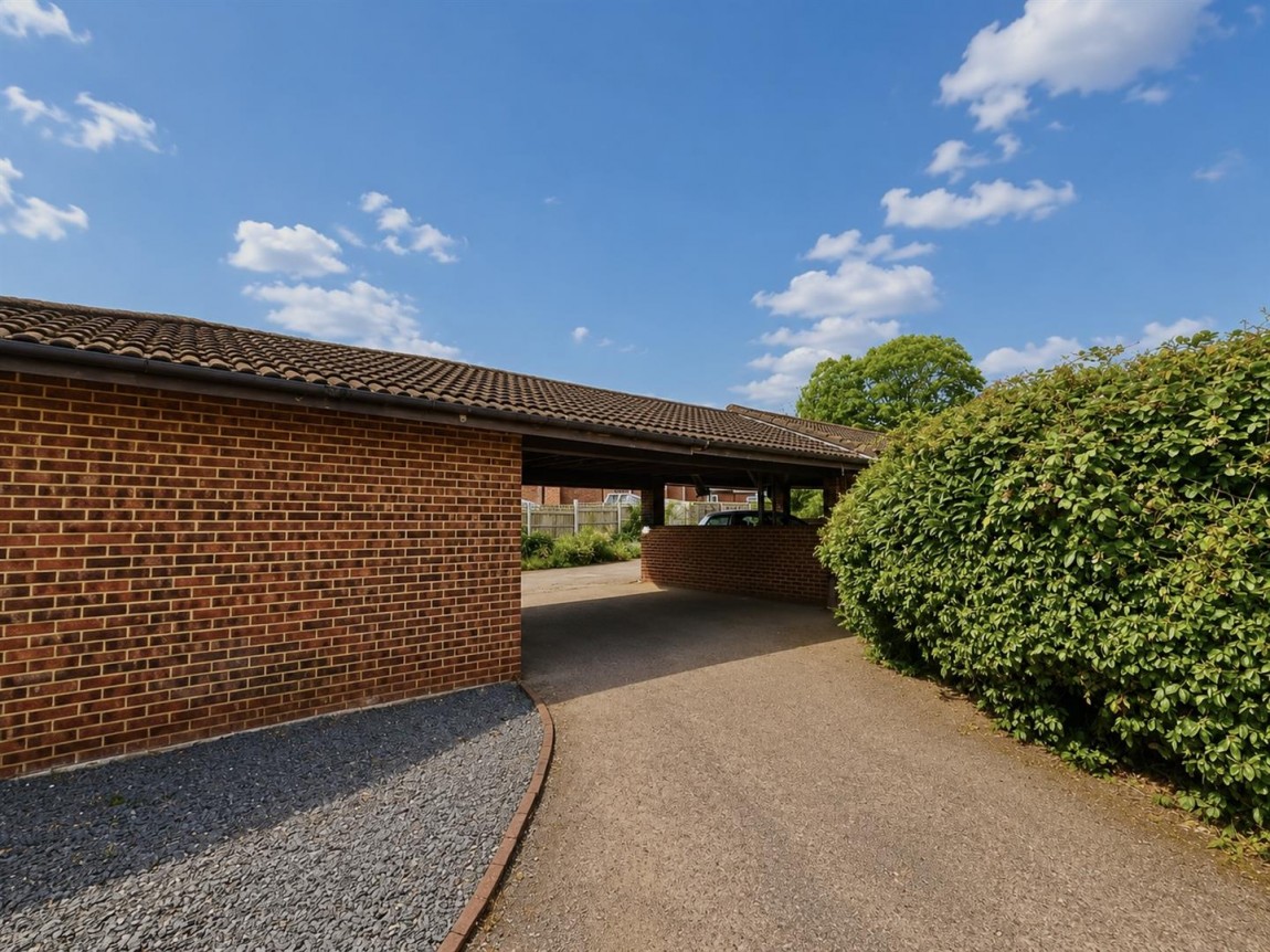 Images for Rochford Close, Broxbourne