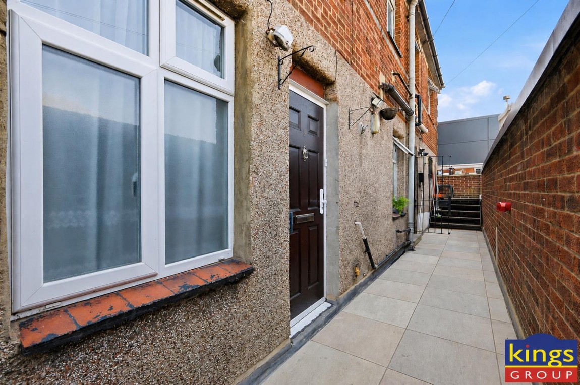 Images for Billet Road, London
