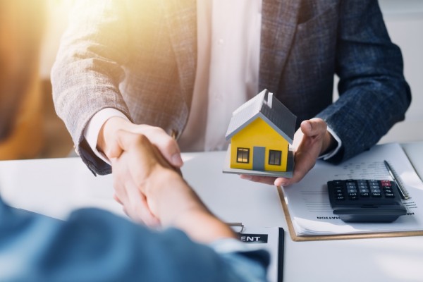 Selling in a market that’s picking up – but still price sensitive 