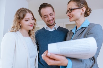 Six reasons why landlords should consider using letting agents 